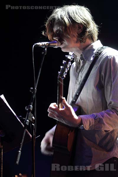 THURSTON MOORE - 2011-05-28 - PARIS - Espace Charlie Parker - Grande Halle - 